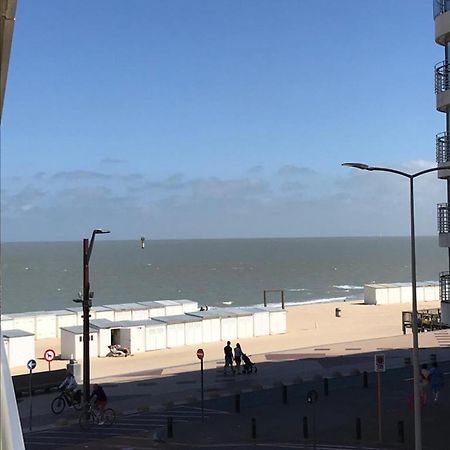 Urbanstay Suites - Beachfront Apartment In Knokke Eksteriør bilde